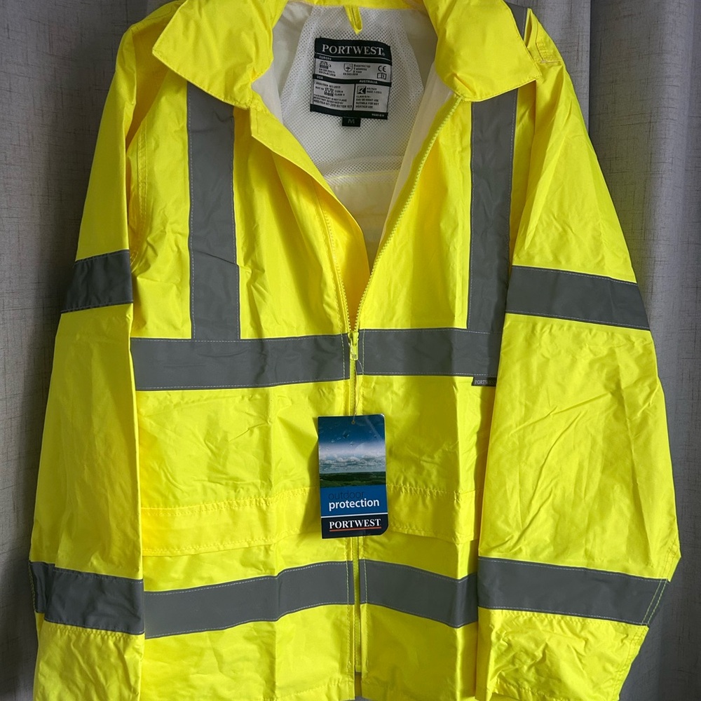 Men's Yellow Raincoat